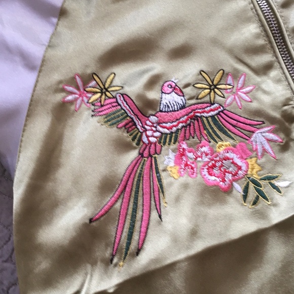 Beautiful satin bomber jacket Sukajan - Picture 4 of 7